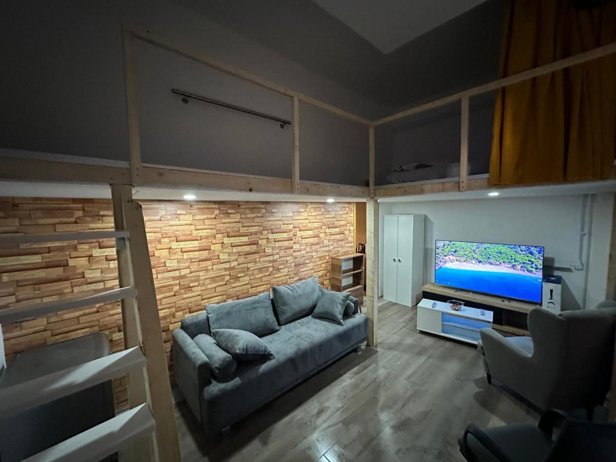 Gaming Apartman Vracar Apartment เบลเกรด ภายนอก รูปภาพ