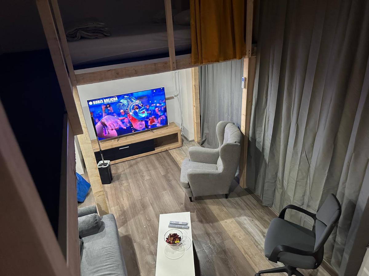 Gaming Apartman Vracar Apartment เบลเกรด ภายนอก รูปภาพ